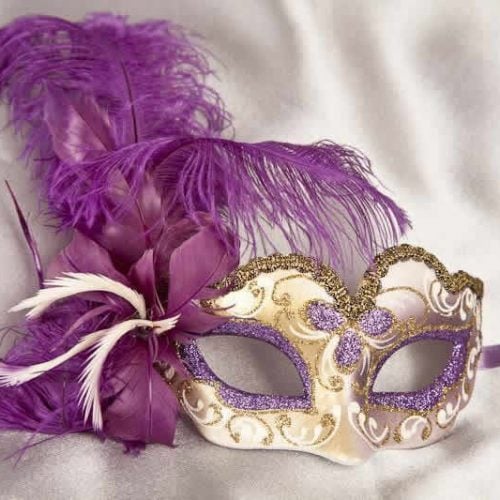 Purple baby piuma small masquerade mask with feathers