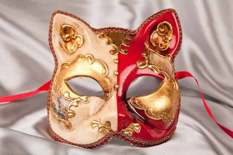 Red Cat Mask with Venetian Scenes