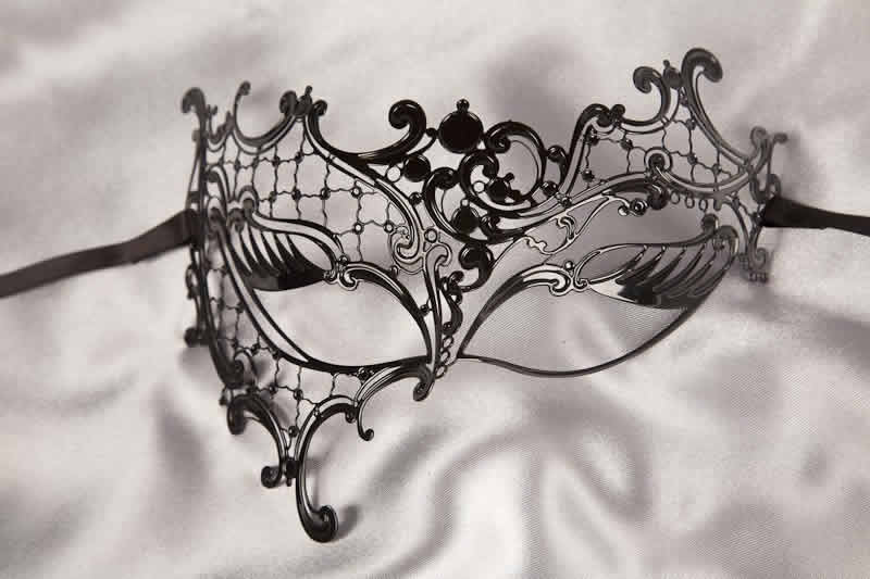 Phantom style filigree metal masquerade mask in black