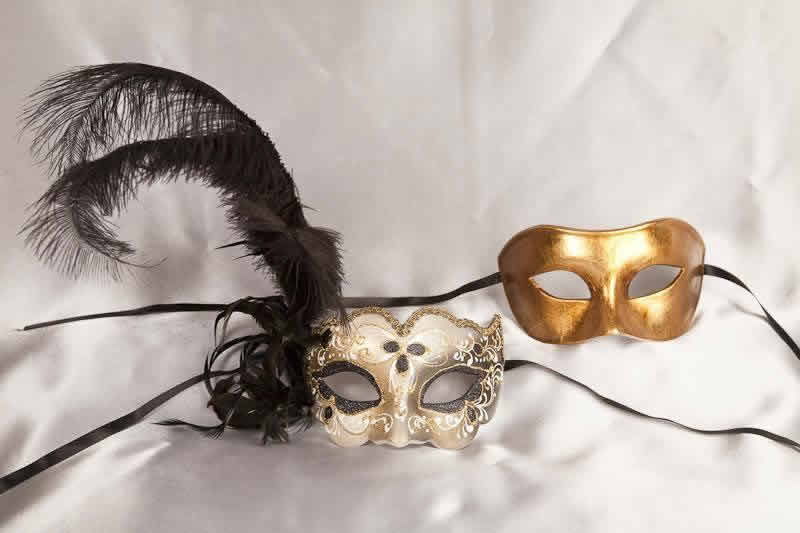 black gold ball masks for couple