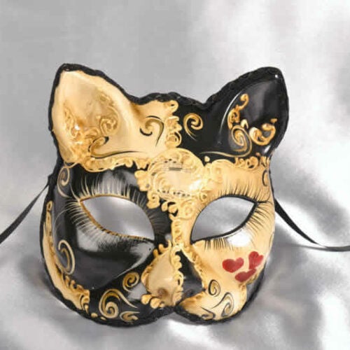 Decorative cat mask with heart detail in black