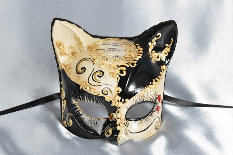 Gattino Love Me - Kitten Mask with Heart Decoration - Image 2