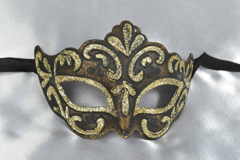 Black paper mache Venetian mask for women | Princess