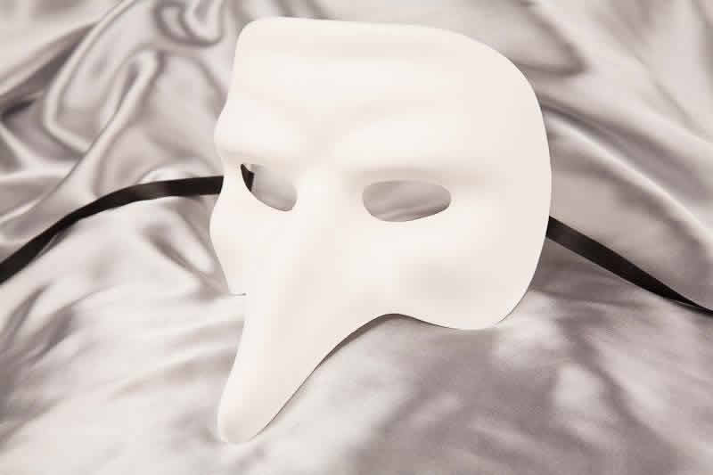 Classica Grezzo - Blank White Classic Masks for Decorating