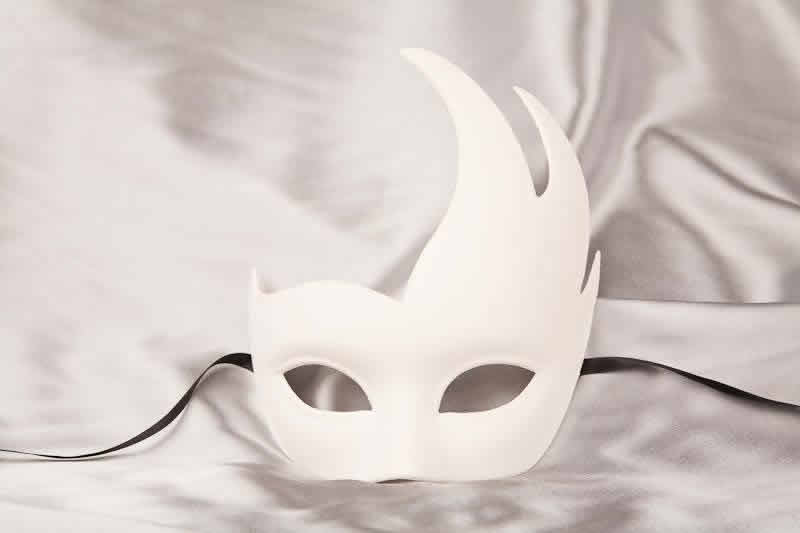 Blank masquerade Masks to Decorate - Cigno Swan