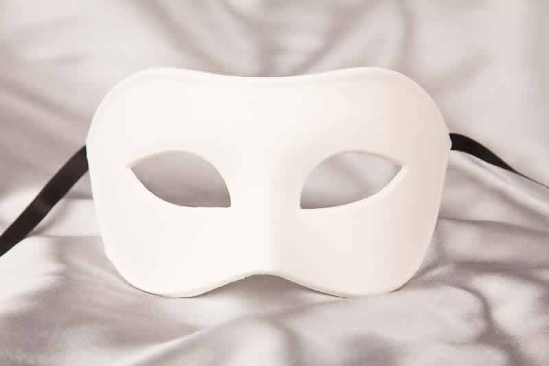 Blank Masks to Decorate - Colombina