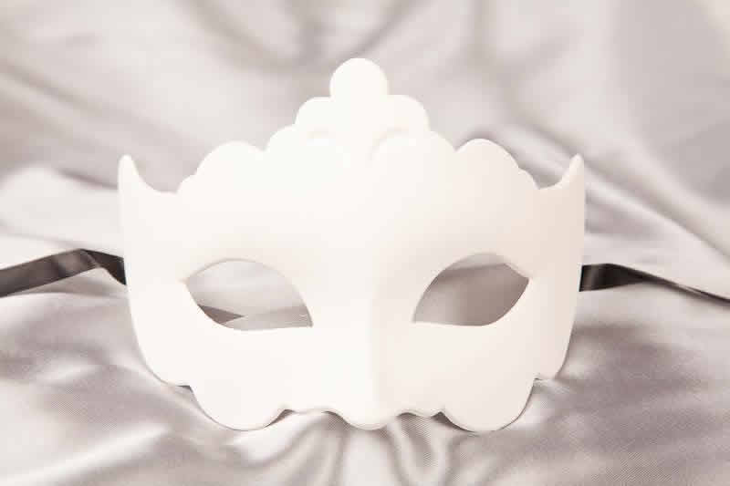 Luna Grezzo - Blank White Masks to Decorate