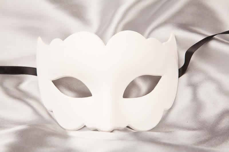 Iris Grezzo - Blank White Half Face Masks for Decorating