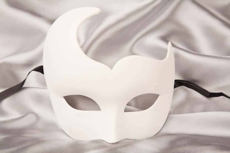 Rondine Grezzo - Blank White Masks for Decorating