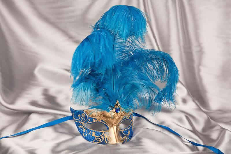 blue centre feather mask - Struzzo Gold