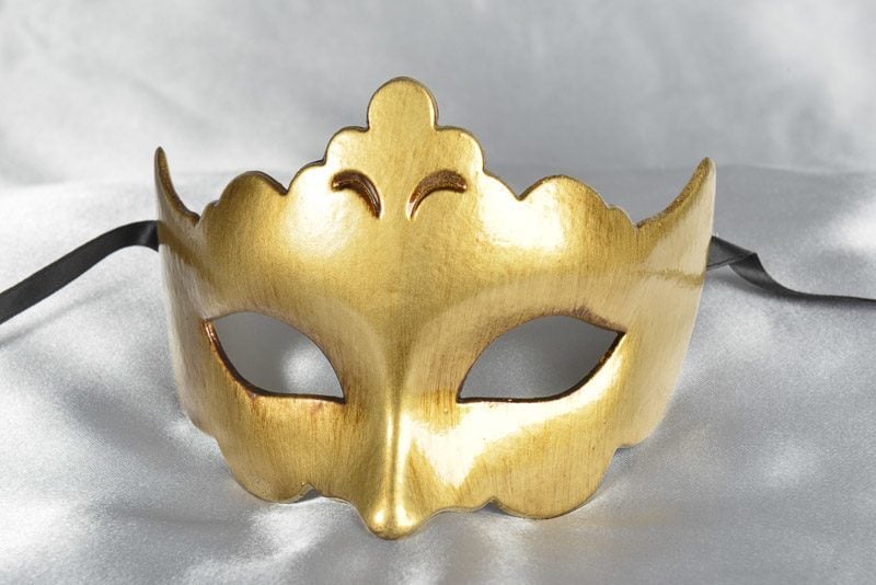 Plain and simple carnival masquerade mask in gold