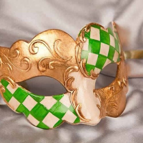 Sweetheart square check masquerade mask in green