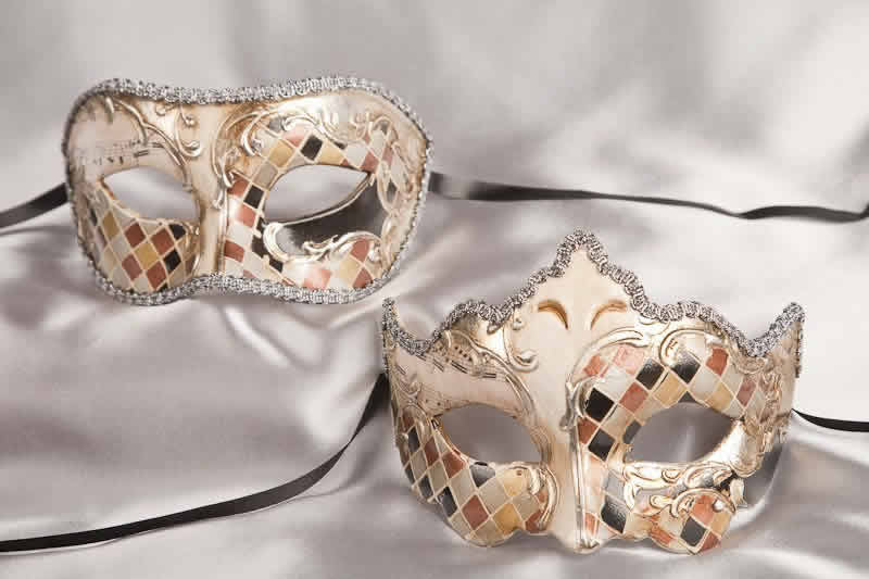 Couples silver masks