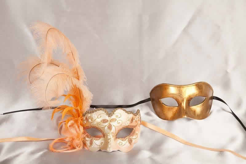 peach gold ball masks for couple