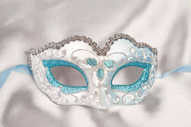 Small masquerade mask Baby Silver in turquoise