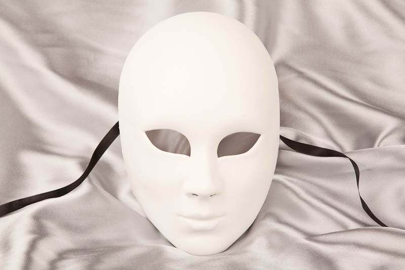 Blank full face Volto masquerade mask to decorate