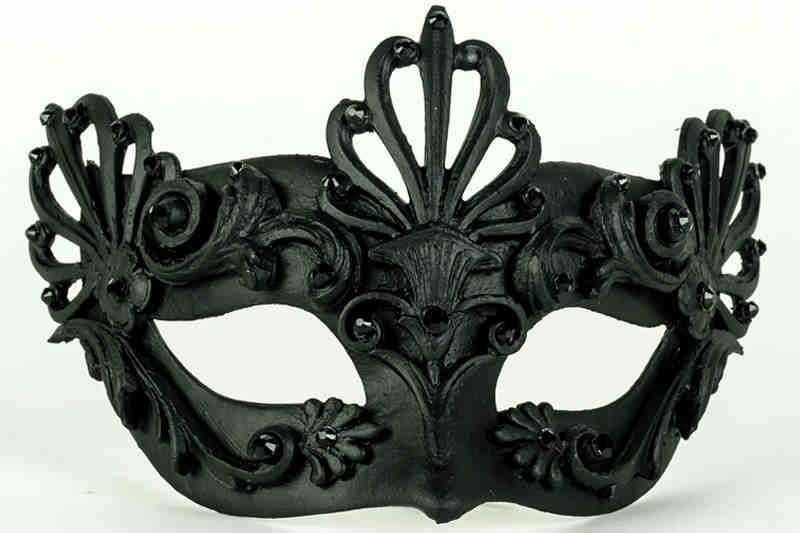 Aria baroque masquerade mask in black