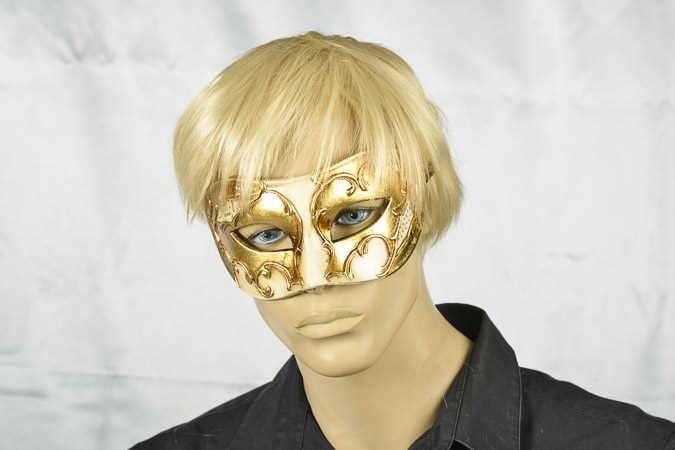 masquerade ball mask Larga Gold on male face