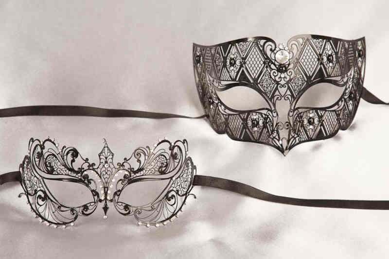 Pair of filigree metal Venetian masks with crystals - Tomboy Bernice in Black