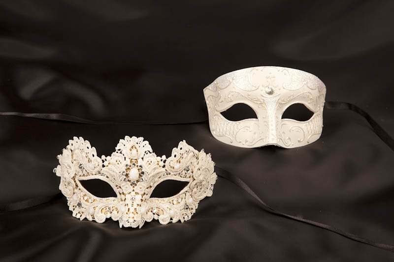 White Venetian masks for couples - Tomboy Macrame