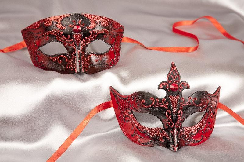 Red black pair of paper mache Venetian masks - Tomboy Farfallina