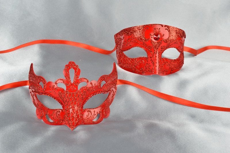 Red pair of paper mache Venetian masks - Tomboy Anna Strass