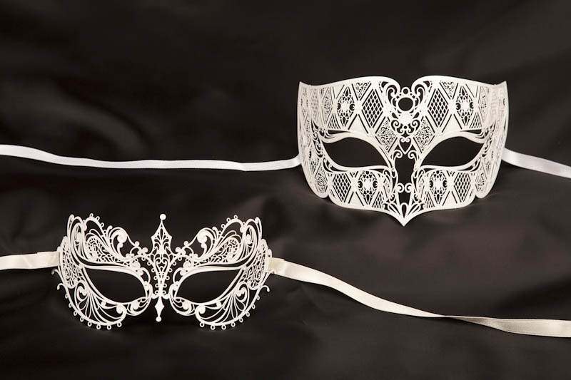 Pair of white filigree metal masks - Tomboy Bernice