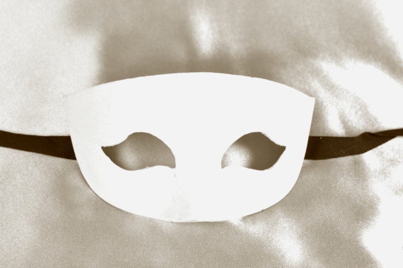 Rondine Grezzo - Blank White Masks for Decorating