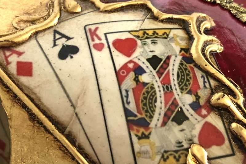 Poker Decor Jolly Joker - Jester Mask with Headdress and Pearls - Image 3