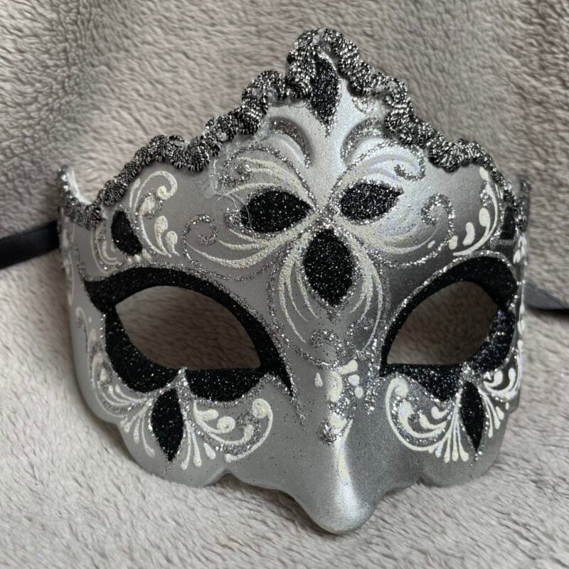 Black Giglio Fiore Silver with Silver Edging Detail - Half Face Carnival Masks
